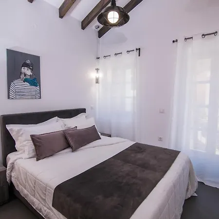 Appartement Ialemos Group *