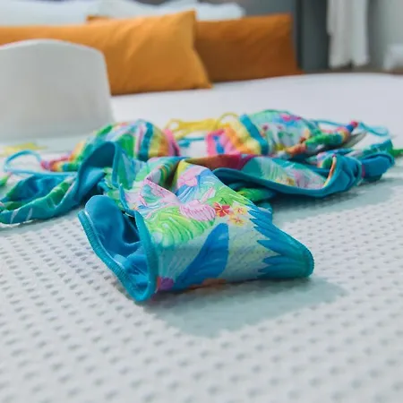 アパート Ialemos Group シミ