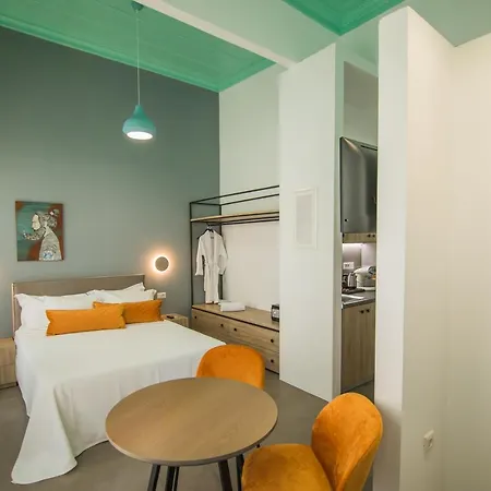 Ialemos Group シミ