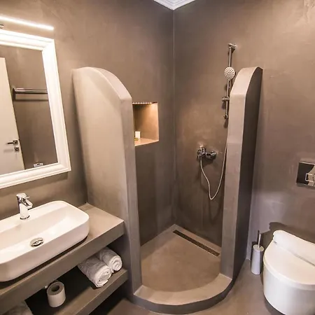 Ialemos Group Apartment Symi