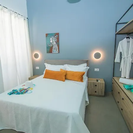 Ialemos Group Apartment *