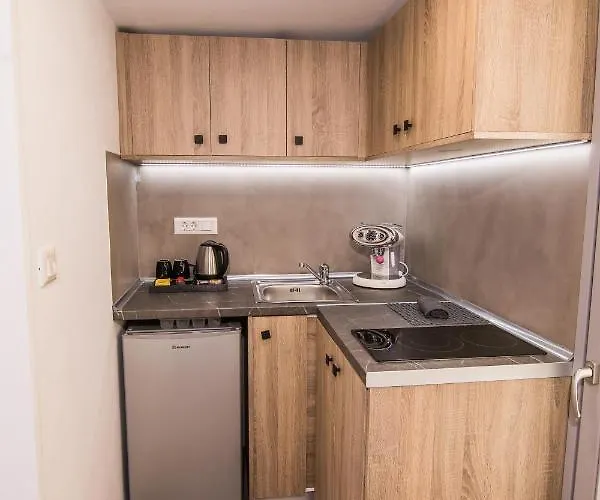 Ialemos Group 시미